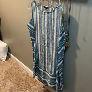 Casual sleeveless dress